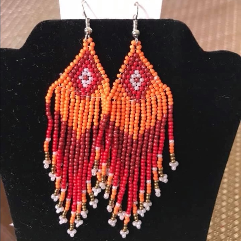 Aretes